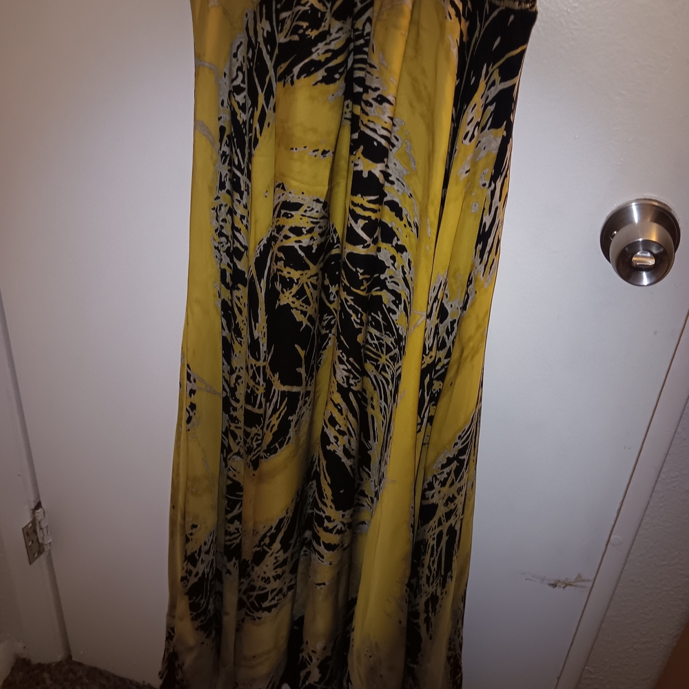 Halston Heritage Patterned Dress - Picture 2 of 4